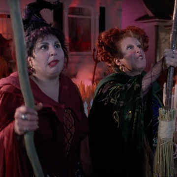 kathy najimy, bette midler, and sarah jessica parker in hocus pocus kathy najimy, bette midler, and sarah jessica parker in hocus pocus